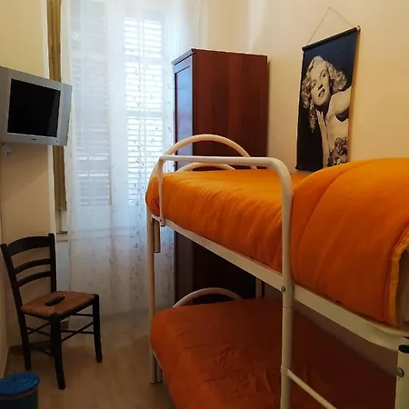 Apartment Agli Antichi & *